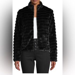 Kendall & Kylie faux fur black jacket